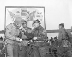 да мне пох..
победа одна на всех.