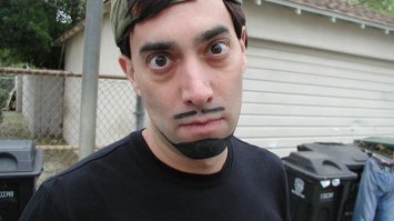 Он же целый: вселенская боль и разочарование Валеры