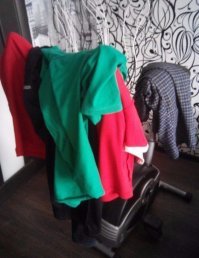 Есть ещё вешалкотренажер