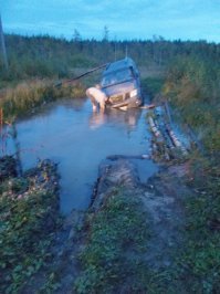 Моя не понимает, зачем ехать в <span style='color:gray'>[мат]</span>, что бы потом вытаскивать из грязи друг друга