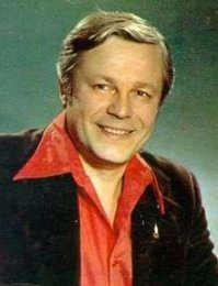 Ну так можно же было взять фотки из интернета, благо их там море! Вот к примеру последние в посту Юрия Гусева и Валерия Бассэля.