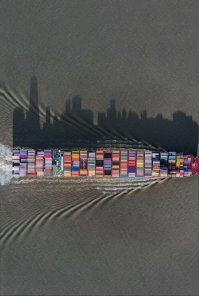 Тень явно нарисована, она не подходит к профилю контейнеровоза.