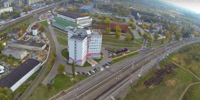 Где то в 87-90 годах ( не помню точно) был в команде по пуско-наладки железнодорожной автоматики и диспетчерской в этом здании... до этого диспетчерская была в маленьком одноэтажном деревянном домике...