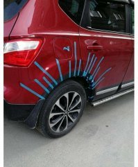 Это не синяя изолента.
Это упаковочная лента.