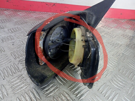 Механизм подстройки зеркала...