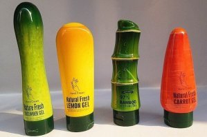 Думаю, пост будет неполным без гелей для душа... Говорят, такая упаковка сильно повысила продажи... :)