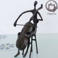 пора отлить в чугуне на Красную площадь