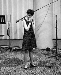 До рождения мужа оставалось каких-то 11 лет.