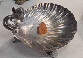 черную не помню, зато летом в лагерях не доедали такую.