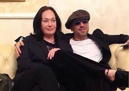 Приезд учительницы в деревню: что на самом деле изображено на картине