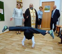 - Когда корешам поклялся, что в школу больше ни ногой !