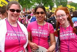 Как выглядели бы диснеевские принцессы, будь они феминистками