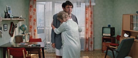 Квартира Семена Семеныча Горбункова например. 1969 год. Все то же самое.