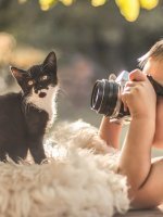 В старые времена были такие штуки,фотоаппарат назывались.