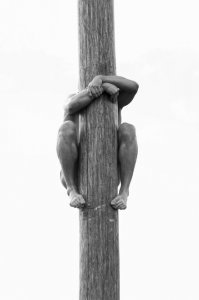 в прятки - игра командная!