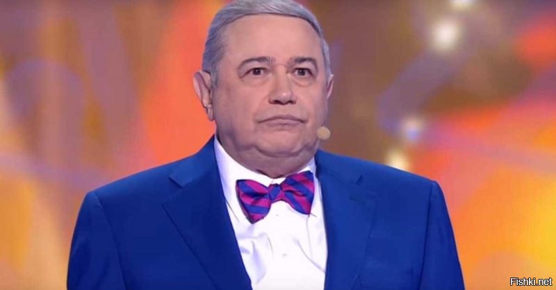 С наступающим