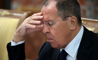 Мощная волна накрыла туристов