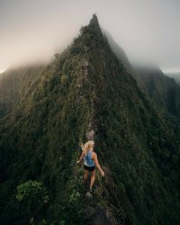 Сам с Урала, горы немного знаю, но такого не видел... где это??