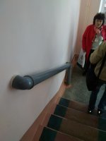 Лестница... Может, это поручень?