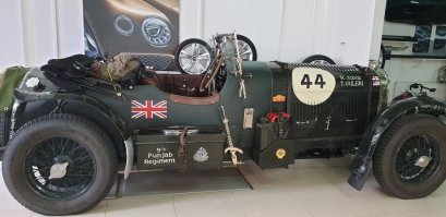 О! Узнаю, родимую. Приезжала к нам на обслуживание.