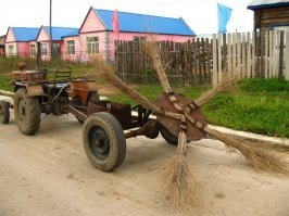 «Подметалки» и «поливалки»: история коммунальных машин прошлых лет