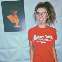 Девушки в очках