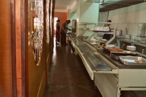 Интересный и познавательный пост Лет 18-20 назад в Москве еще много попадалось столовок, где можно было сытно и не дорого перекусить. Сейчас не знаю уже, только если ребрендовые видимо.