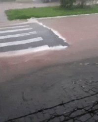 Пешеходный переезд - уплыл!