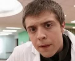 Этот врач-грамотей???