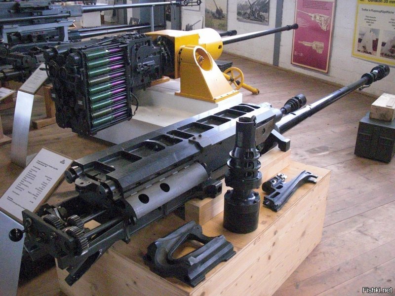 35-мм пушка Эрликон KDG. и програмируемый снаряд
-эта система существует больше 15 лет. а у нас только фишка