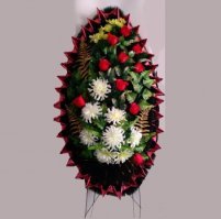 Безумству храбрых - венки со скидкой...