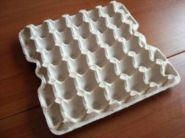 еще он, вместо хлебушка, закусывал лотком)))