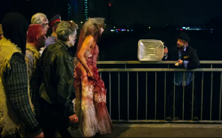 Комментарии в разных группах к постам