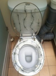 Полумеры какие-то. Вот же есть концепт, доработать не много и вообще сидеть никто не будет.