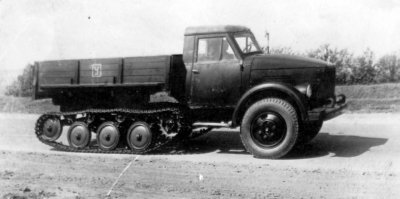 Еще вариант полугусеничного - ГАЗ-51-НИАП