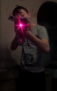 Меня смущает, как служивый професиАНАЛЬНЫЙ воин Владимир Иванов  ретранслирует навальные тезисы...  Прям чувствую, что они "здесь власть".