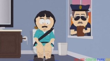 В Британии разработали неудобный унитаз с наклоном, чтобы отучить сотрудников долго сидеть в туалете 