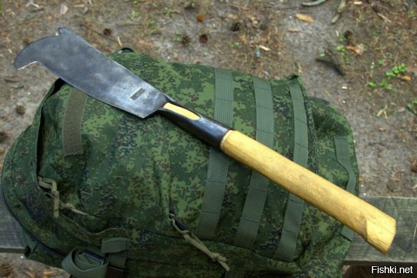 Нож для рубки дров выглядит примерно вот так:


А вот это нож для выживания: