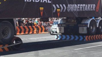 Ну то есть грузовик всё таки нужно поднять, что бы легковушка под ним могла проехать...