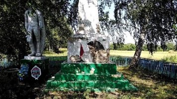 у нас так не давно памятник отреставрировали)))