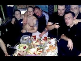 Только пашут там "мужики" за себя и "за того парня", а ворьё живёт припеваючи с полного одобрения администрации.