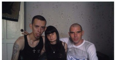 Макс Покровский пробует новое амплуа до участия в группе "Ногу свело", и до корпоратива с Валуевым и Канделаки.