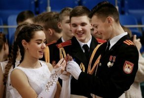 мда, а шеврончики им придётся скоро перешивать на полосато-цветные