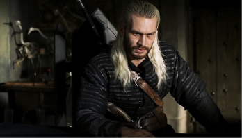 жалкая пародия на классику, очередная голливудская шляпа снятая по игре, вот настоящий ведьмак снятый в 2002 году (Польша, 13 серий), он хоть по книгам снимался, а не по игре