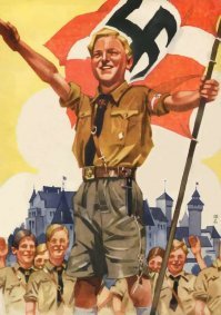 Всегда недоумевал: В последнем фильме, зачем Даньку нарядили как курсанта "Гитлерюгент"??