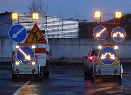 Пьяный за рулем это конечно да. НО! Какого фига газель стояла на магистрали без опознавательных знаков? Рег резко перестроился, увидел далеко не сразу. Пьяный сзади даже не успел среагировать.