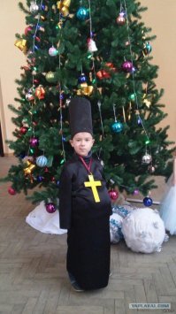 Кабан,будущий сотрудник ДПС)))А вот его кореш)