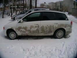 Грязный стрит-арт на улицах России