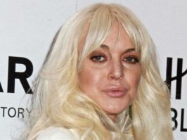 Так Линдси так и выглядит собсна