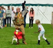 Блин, у меня тестикулы аж к кадыку подтянулись....